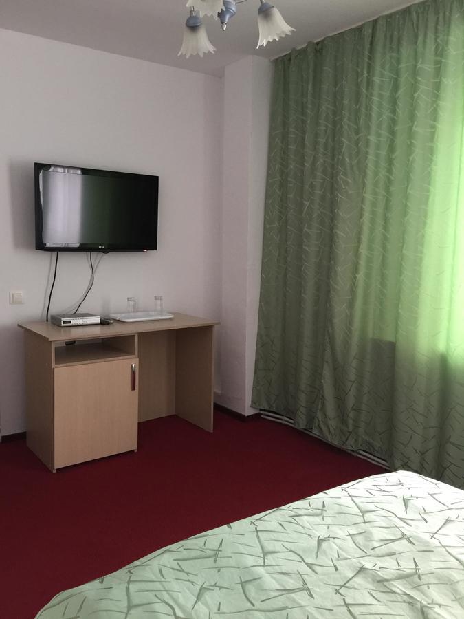 Hotel Rares 보토샤니 외부 사진