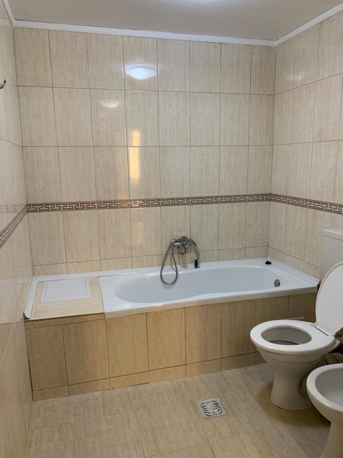 Hotel Rares 보토샤니 외부 사진